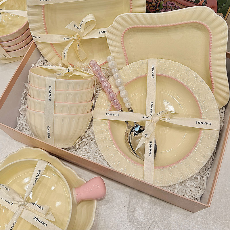 Cute Dinner Plate Ceramic Bowl Cream Lace Tableware Plate High-End Romantic High-Looking Rice Bowl Rice Plate Home