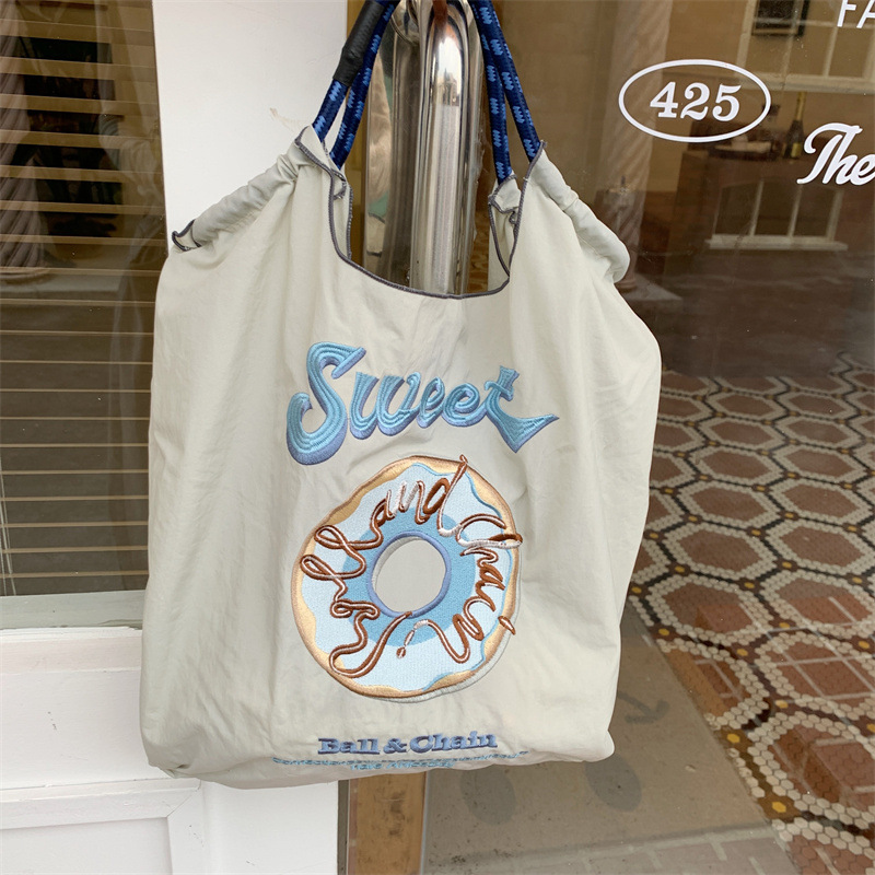 Ball Chain Eco Shopping Bag Nylon Cartoon Embroidery Flower