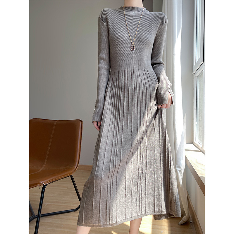 New Autumn and Winter Knitted Base Dress for Women, Solid Color Versatile Long-Sleeve Slim-Fit Sweater Dress, Slimming and Suitable for Pairing with a Coat