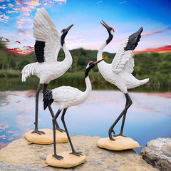 Outdoor Crane Ornament Garden Landscape Red-crowned Crane Model Water Pool Arrangement Landscape Simulation Crane Sculpture Courtyard Decoration