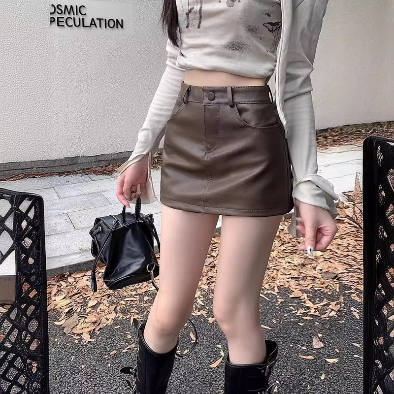 Black Pu Leather High-Waisted Skirt for Women, 2025 Spring and Autumn New Style, Petite A-Line Lined Short Skirt, Hip-Hugging