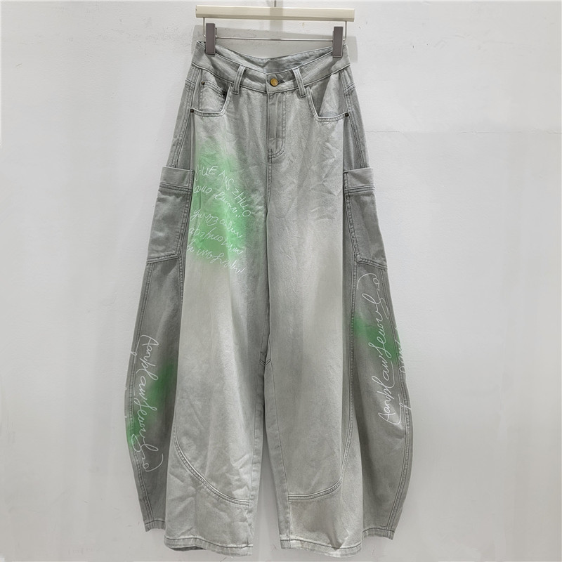 Jeans de piernas anchas teñidos púrpura 2026 nuevos pantalones de bayoneta sueltos y delgados, pantalones de moda versátiles