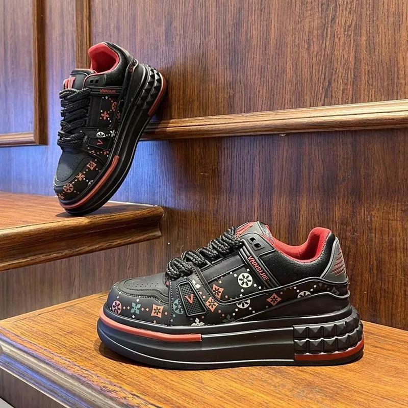 2025 primavera nuevos zapatos de hombre moda estampados zapatos de deporte casuales suela gruesa realce zapatos deportivos cómodos de todos los partidos