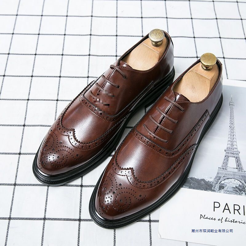 Men's Brogue Leather Shoes with Carved Inner Heightening Korean Style British Style Retro Business Pointed Toe Trendy Wedding Shoes Casual Leather Shoes