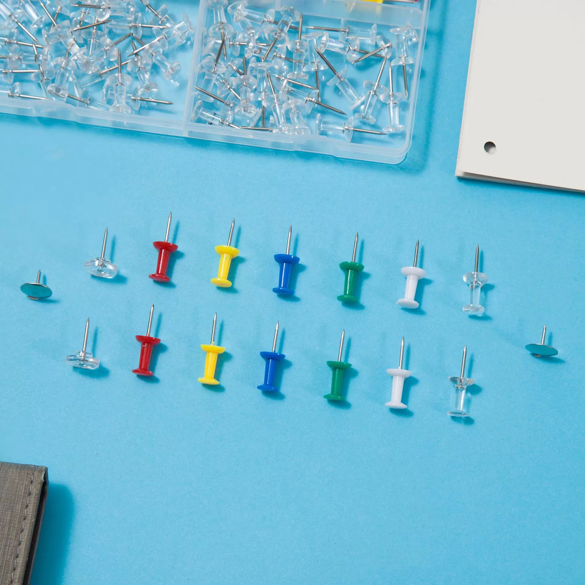 Manufacturer wholesale color transparent I-shaped nails environmentally friendly American thumbtacks painting art nails cork board decorative thumbtacks