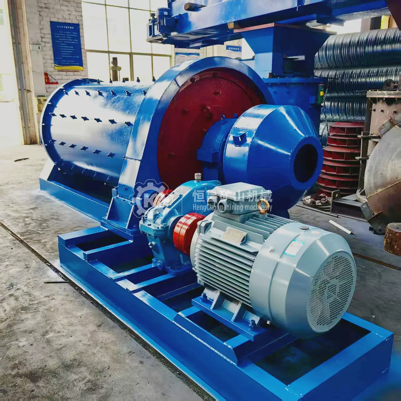 金矿选矿1200 * 2400卧式溢流球磨机 湿式连续研磨 非洲朝鲜出口