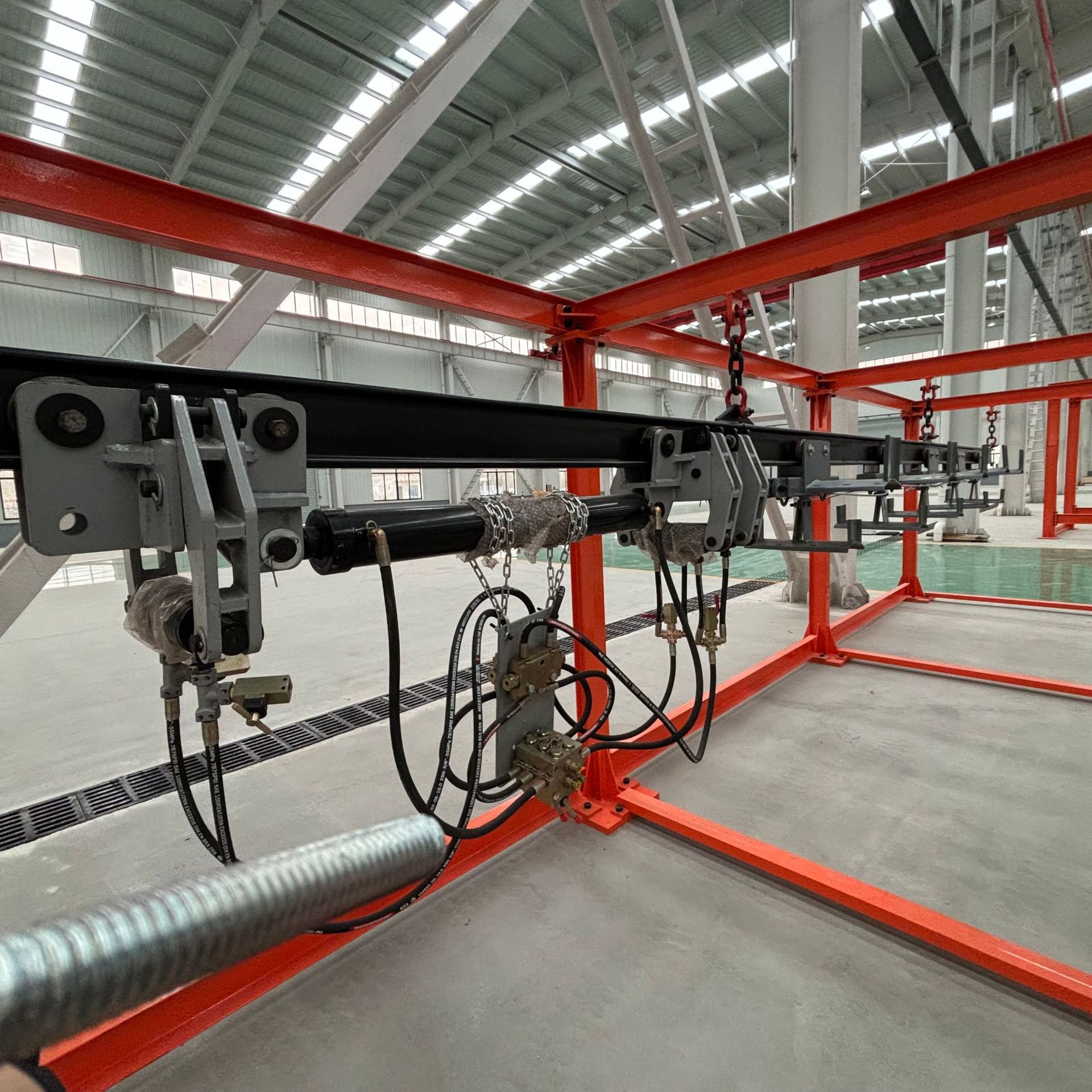 Equipo de transporte ferroviario precio razonable proveedor de cable minero envío grúa monorril