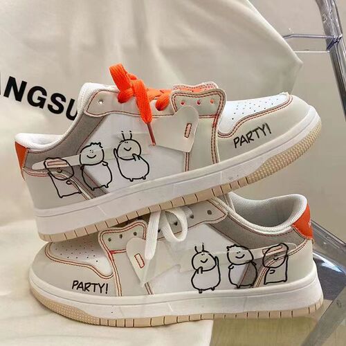 New black national fashion sneakers niche original retro couple versatile shoes men graffiti casual sports shoes women