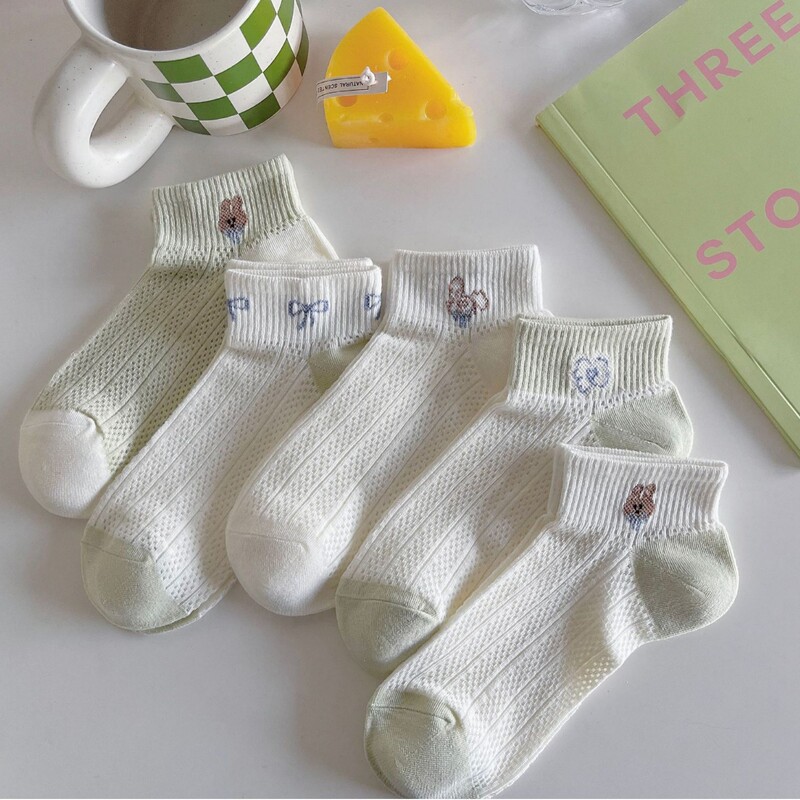 Women's Short Spring-Summer Thin Solid Color Simple Cute High-Value Student Low-Cut Boat Socks Summer Thin Women's Short Spring-Summer Thin Solid Color Simple Cute High-Value Student Low-Cut Boat Socks Summer Thin