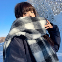 2025新款秋冬季加绒加厚围巾女黑白格子韩式百搭情侣保暖围脖冬天