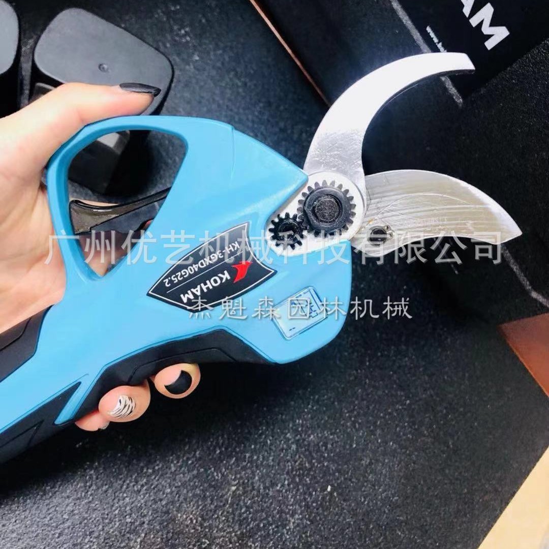 嘉航电动剪树枝果树充电式无线强力修枝剪粗枝剪防手剪4公分三电