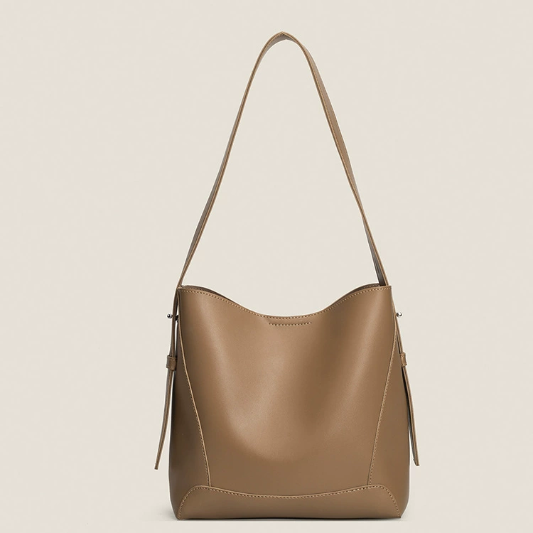 Fashionable polyurethane summer one-shoulder bag