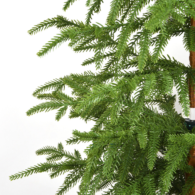 Decoración de Navidad puro árbol de Navidad PE2025 nuevo estilo de decoración de alta calidad se puede utilizar para el diseño de la escena de bonsai para el hogar