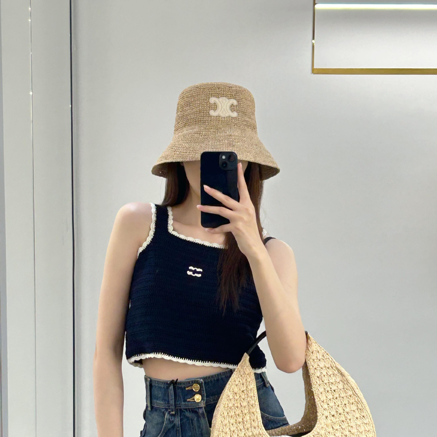 Nanyou High-Quality Ce Home 2025 Summer New Arc De Triomphe Letter Embroider Sleeveless Knitted Vest Top for Women