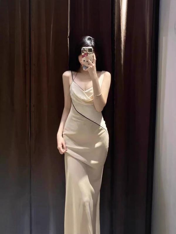 ZR外贸女装批发 欧美风撞色拼接褶垂V领吊带长裙连衣裙 5029116|undefined