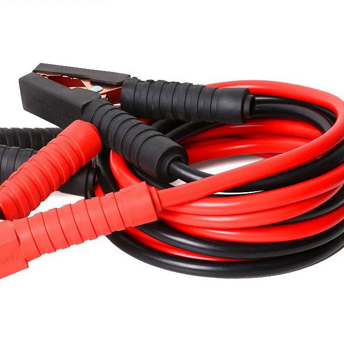 Кабели для запуска автомобиля, соединительные провода из чистой меди, специальные зажимы для пускового устройства для легковых и грузовых автомобилей.