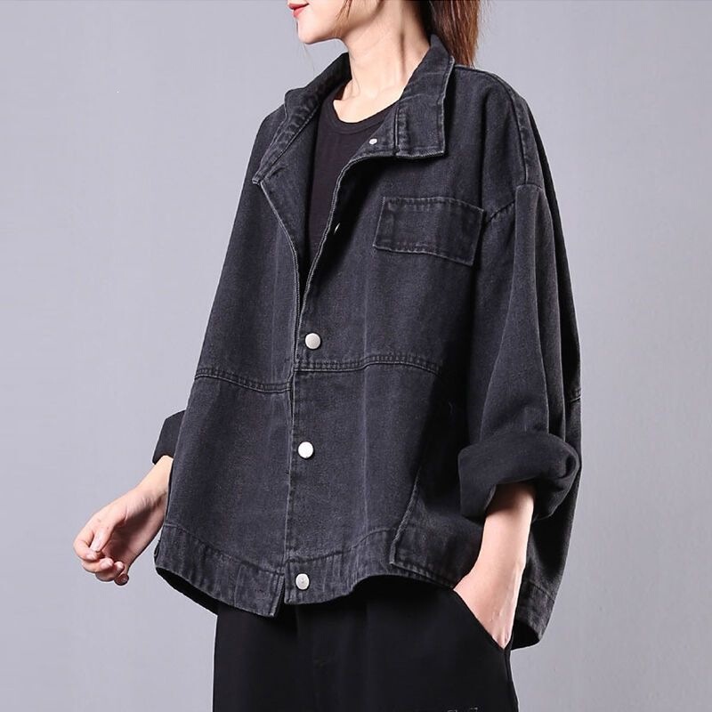 Spring and autumn women's denim jacket, new Korean style, loose fit, plus size, black, casual and stylish denim top Spring and autumn women's denim jacket, new Korean style, loose fit, plus size, black, casual and stylish denim top