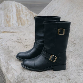 女式皮靴;厚底拖鞋;平底拖鞋