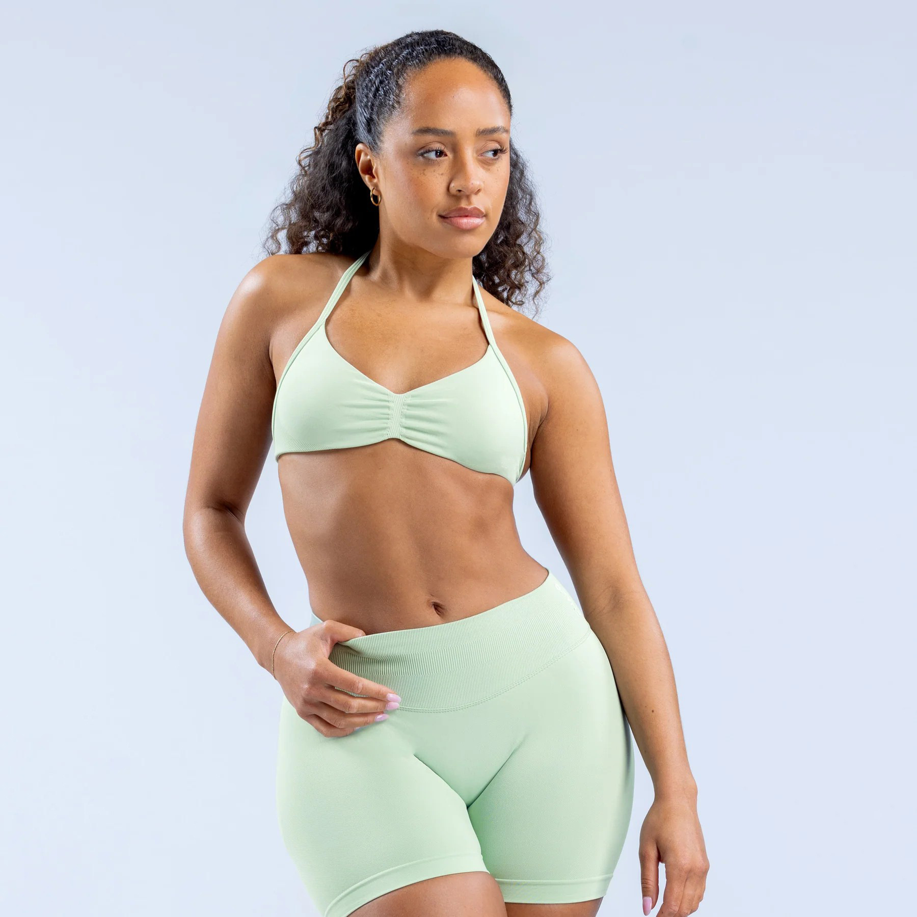 Bra deportivo de cuello colgante transfronterizo Europa y América nuevo entrenamiento físico ropa interior rápida secado yoga pequeño sujetador
