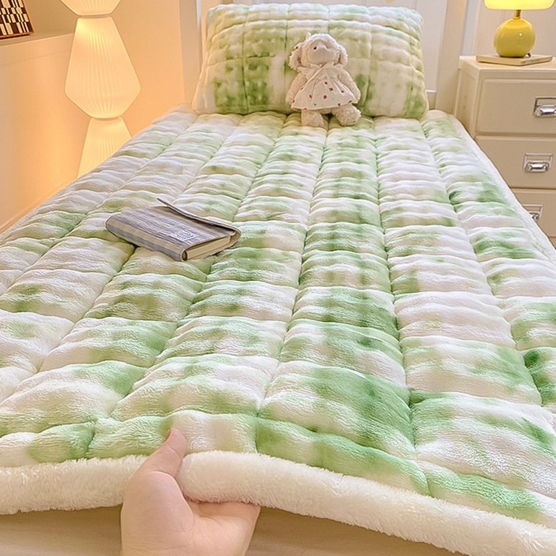 Invierno engrosado lana de conejo leche de seda colchón cojín dormitorio de estudiantes cama individual colchón sábanas de seda manta
