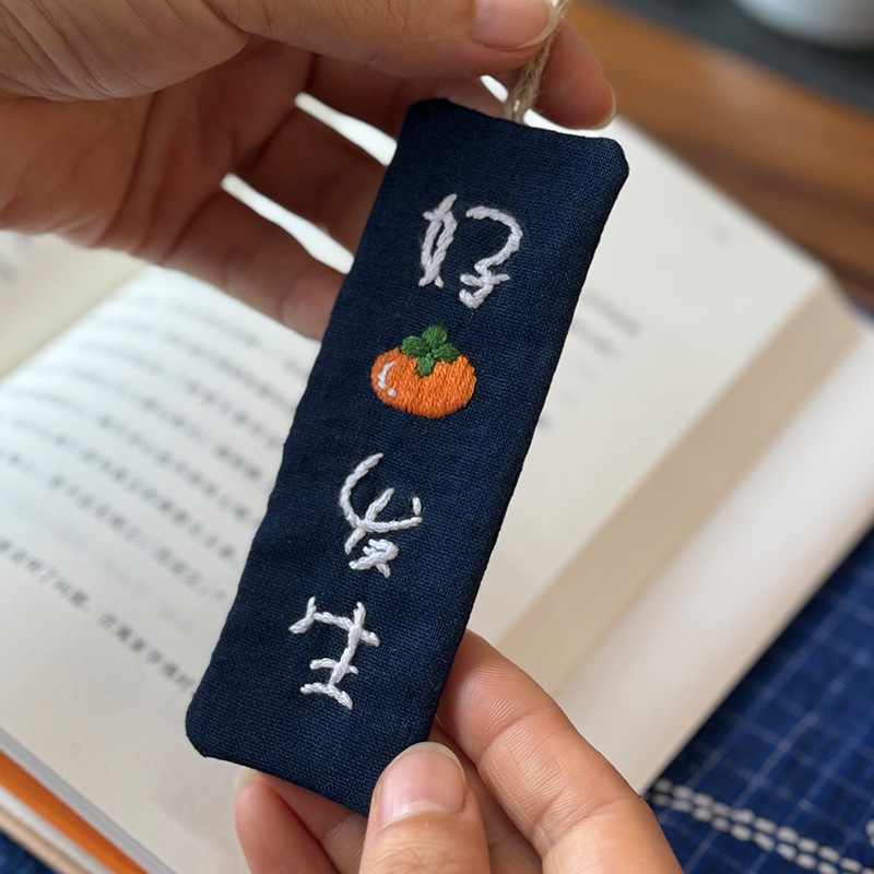 Cheongsam retro estilo de la República de China marcadores bordados a mano bolsas de material diy bolsas de bordado lu creativas para estudiantes colgantes de regalo