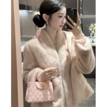 西蒙莱纳爆款粉色十字貂水貂皮毛仿皮一体温柔百搭气质2025外套