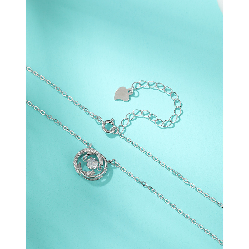 925 plata esterlina doble C pulsante collar de corazón collar de clavícula femenina ligero nicho de lujo collar de alta sensación para enviar a la novia