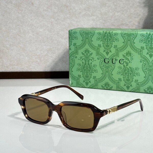 retro fashionable trend sunglasses for men and women