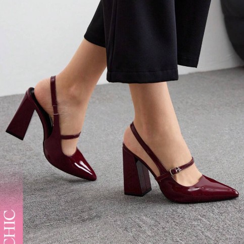 法式包头凉鞋女春夏季新款仙女风配裙子方头粗跟玛丽珍後空单鞋