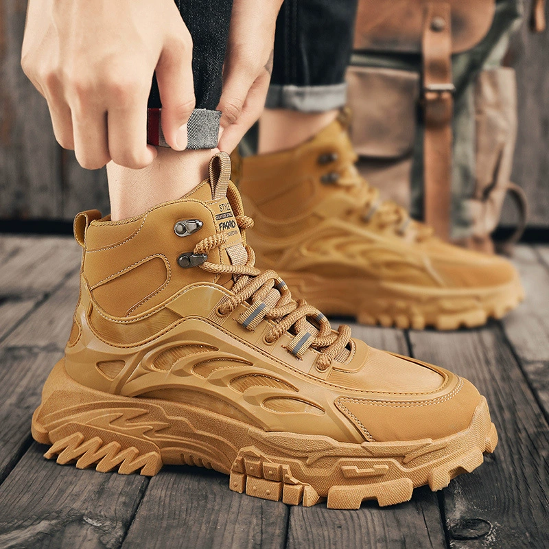 Платформенные ботинки Martens демисезонные ankle boots, массивная подошва, шнуровка, для отдыха