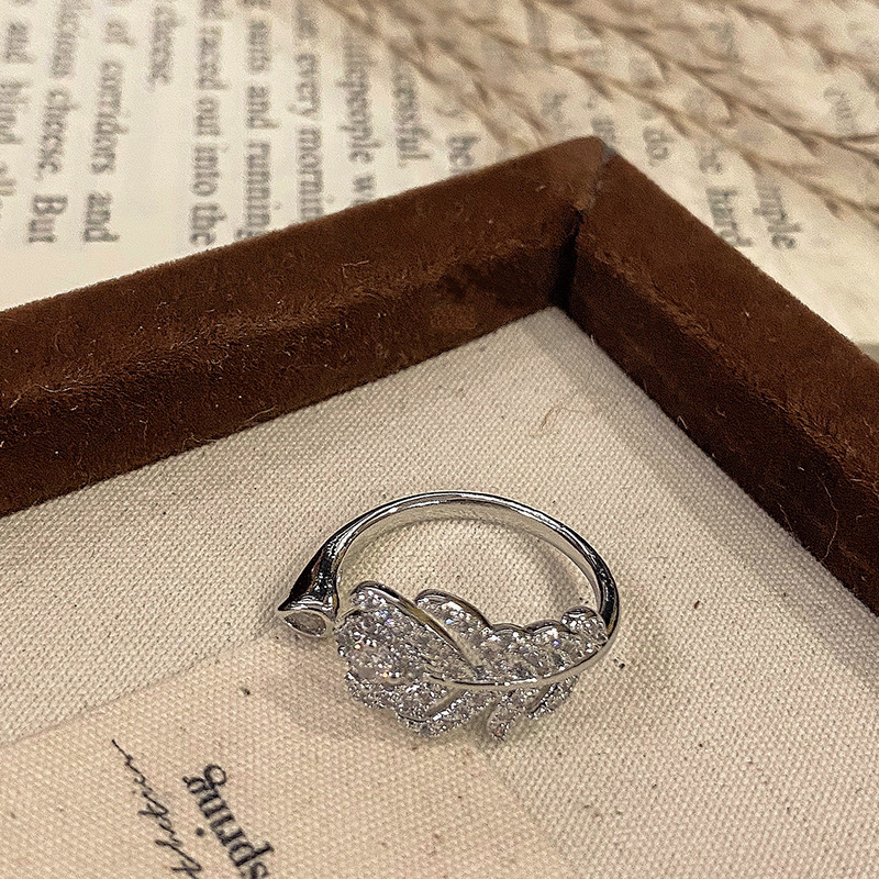 跨境重工孔雀羽毛满钻开口戒指闪耀高碳钻树叶指环高级感轻奢小众