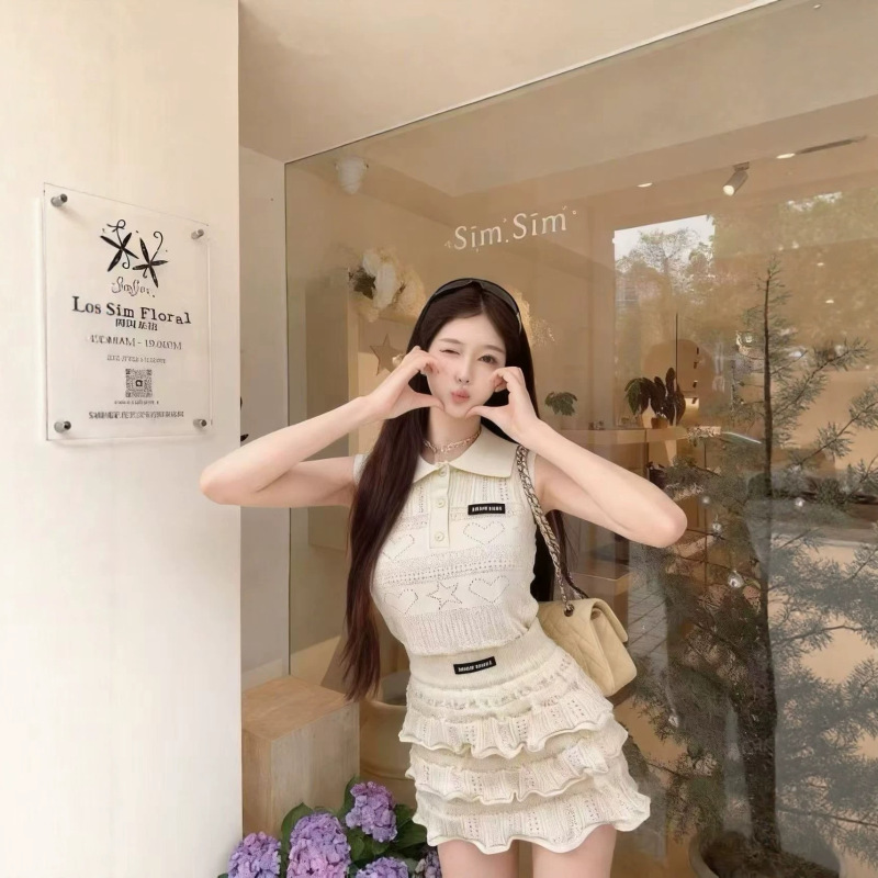 Shenzhen Nanyou~Miu26's New Summer Style Knitted m Letter Hollow-Out Short-Sleeve Pullover + Half-Skirt Two-Piece Set