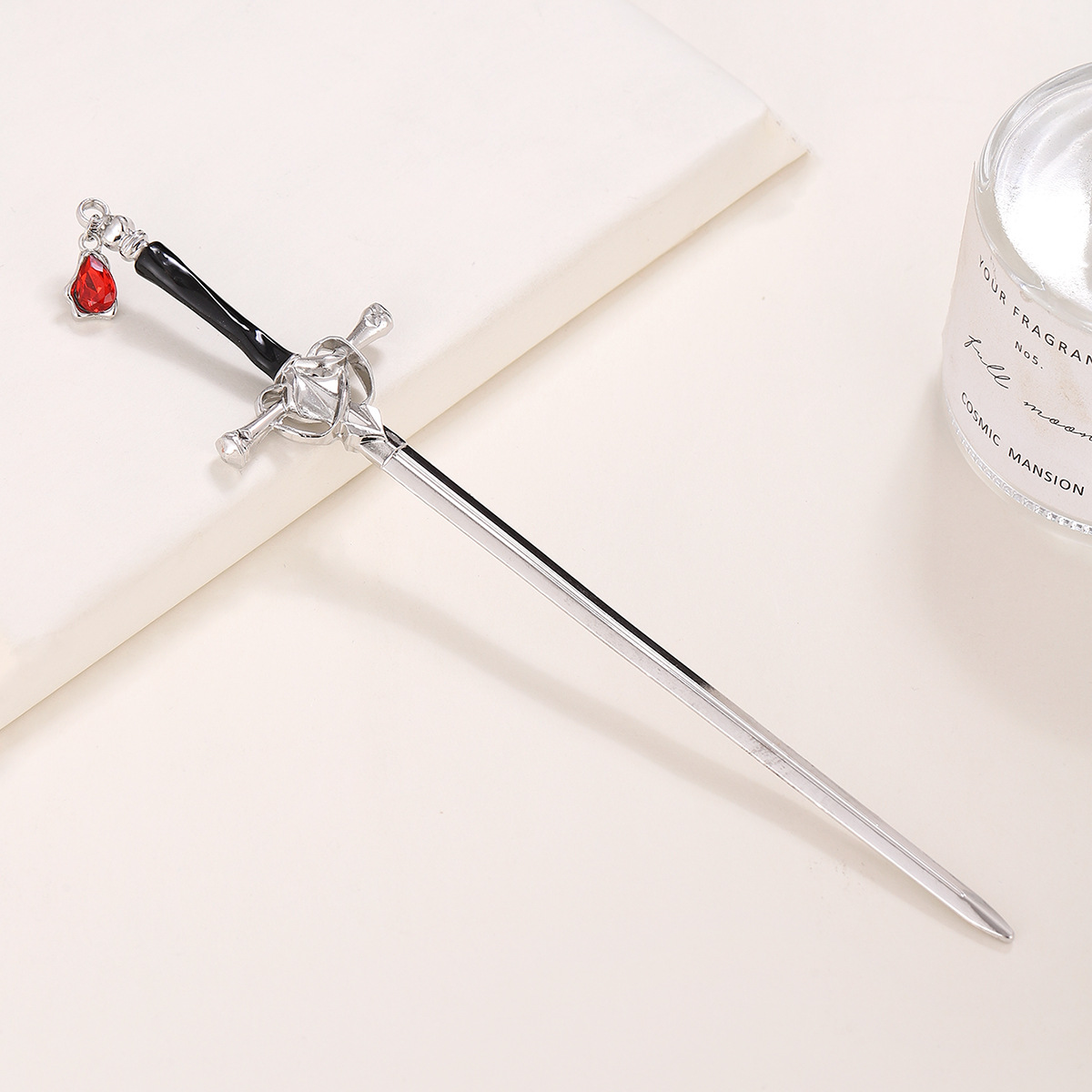 Nuevo estilo Chino antiguo colgante de aleación espada horquilla estilo Chino de una sola palabra horquilla estilo creativo hanfu rizador de pelo