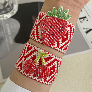 Cross-Border Best-Selling Fashion European and American Bohemian Rhombus Woven Strawberry Women's Bracelet Cotton Thread Embroidered Geometric Bracelet