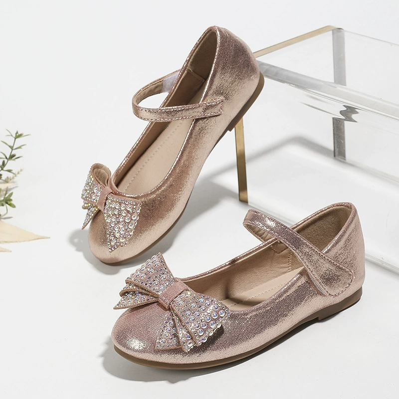 Детские туфли для девочек, модель «Принцесса», весна-лето 2025, лоферы, кожаные туфли на мягкой подошве, розовые, для выступлений, внешняя торговля