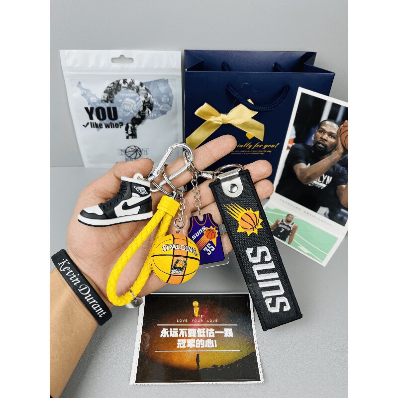 Lakers James Kobe Curry Irving Durant George Warriors basketball pendant keychain birthday gift