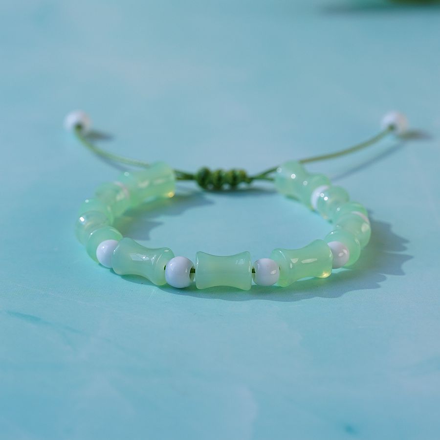 thumbnail image 1 of Examen en tierra pulsera mujer cuerda de mano trenzada pulsera de bambú de la suerte niños cuerda roja regalo de niñas estilo pastoral 869C verde claro, 1 of 2