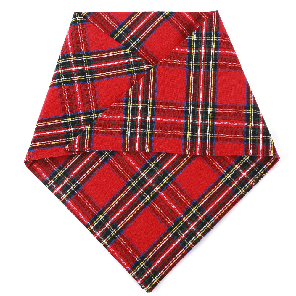 Fabricante en stock transfronterizo Amazon popular perro mascota saliva toalla tela cruzada perro bufanda mascota triángulo toalla