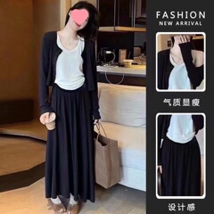 慵懒早秋秋季套装长袖开衫背心2025吊带高腰半身裙新款三件套黑色