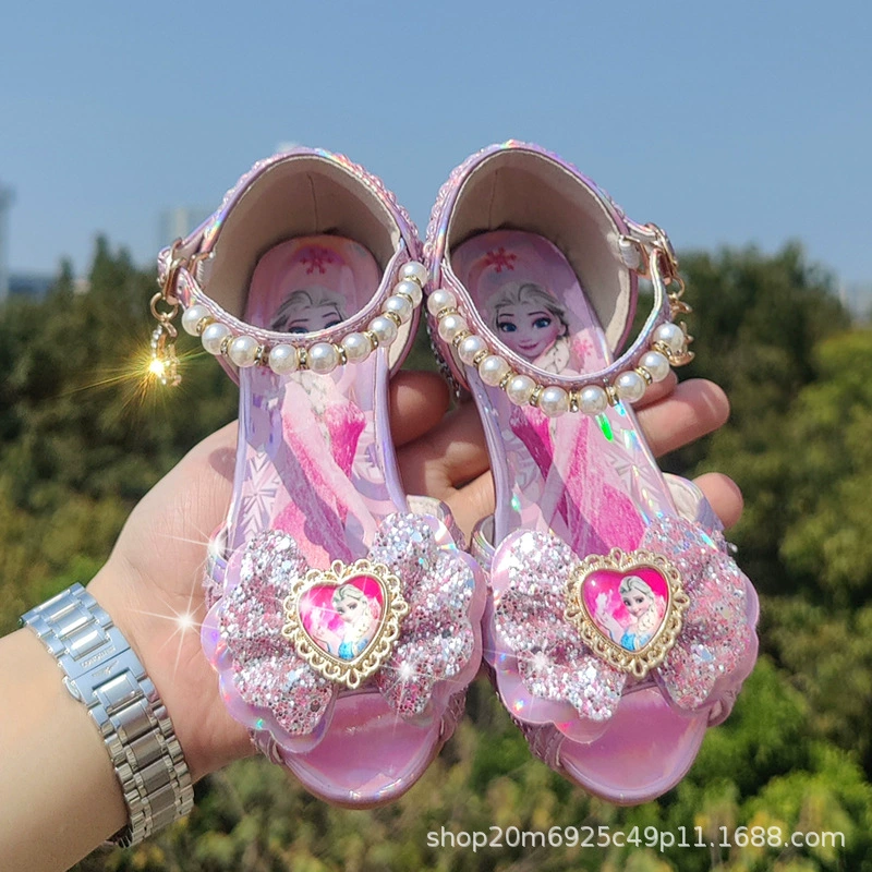 Сандалии для девочек, популярные в Интернете, популярные летние уличные детские туфли на высоком каблуке для 5-летних детей, женские Princess Crystal, 4-летняя детская девочка Эльза