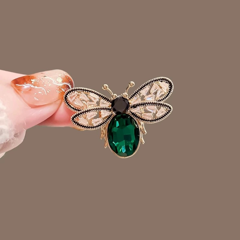 Spilla ape in cristallo verde elegante spilla per donna_voghion.com