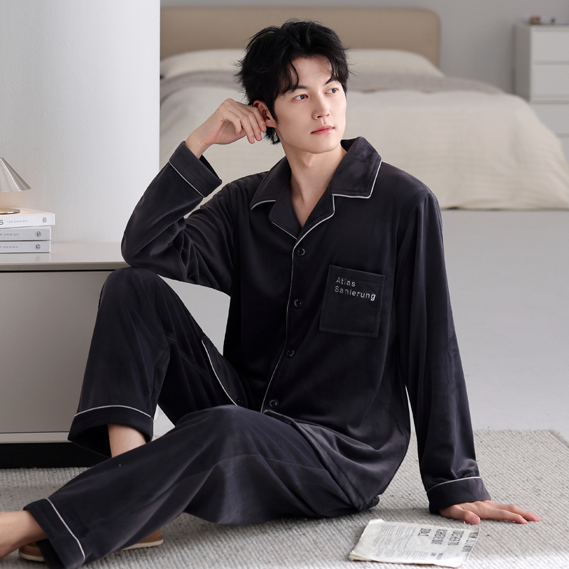 Autumn and Winter Thickeneded Warm Pajamas for Men, High-End Cardigans, Large Sizes That Can Be Worn Outside, Winter Island Velvet Home Clothes for Men