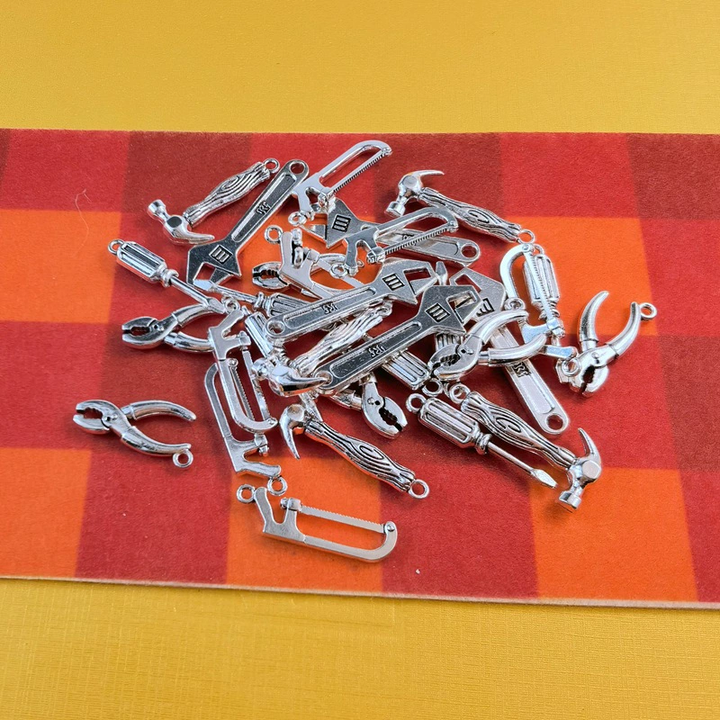 DOLLHOUSE маленькие тканевые аксессуары для кукольного дома DIY сцена модель солдат реквизит мини моделирование гаджеты из сплава