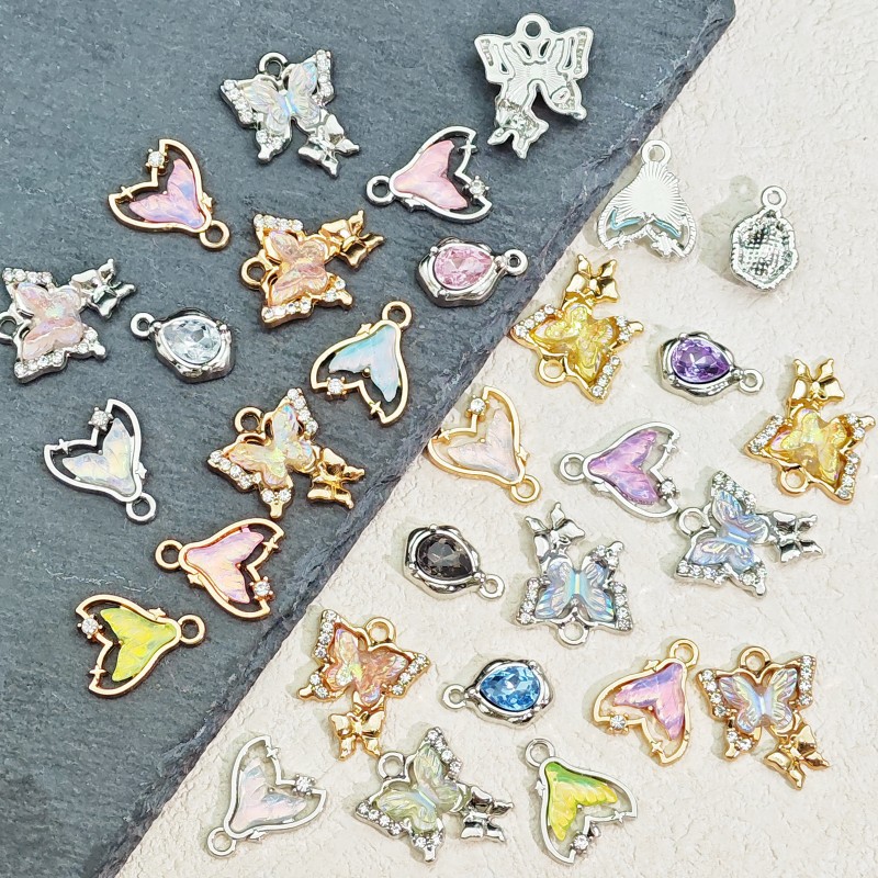 Exquisitos accesorios de joyería colgante de diamante de alta protección ultravioleta al por mayor collar DIY artesanal colgante de materiales de ropa de pulsera