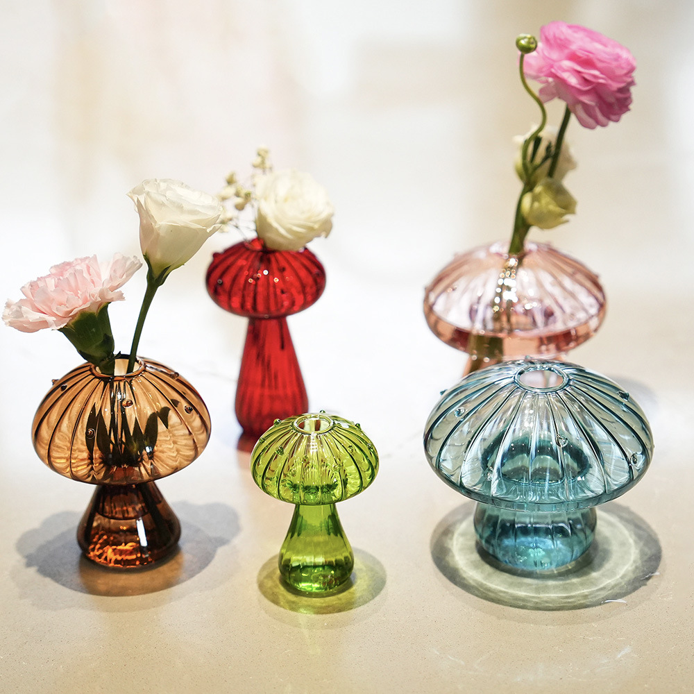Florero de vidrio de hongo de color creativo, botella de aromaterapia, florero hidropónico de vidrio de color transparente, decoración del hogar de estilo moderno