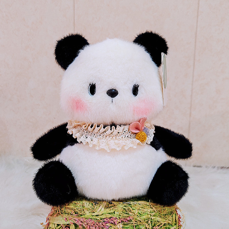 Linda mesa de puff de leche con adornos de muñecas, juguetes de peluche con muñecas, pequeños perros de leche, gatos de leche, regalos de cumpleaños para niños