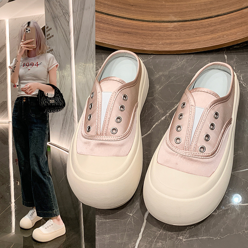 Spanish Niche White Shoes for Women, Flat-Soled, Versatile, Thick-Soled Casual Slippers