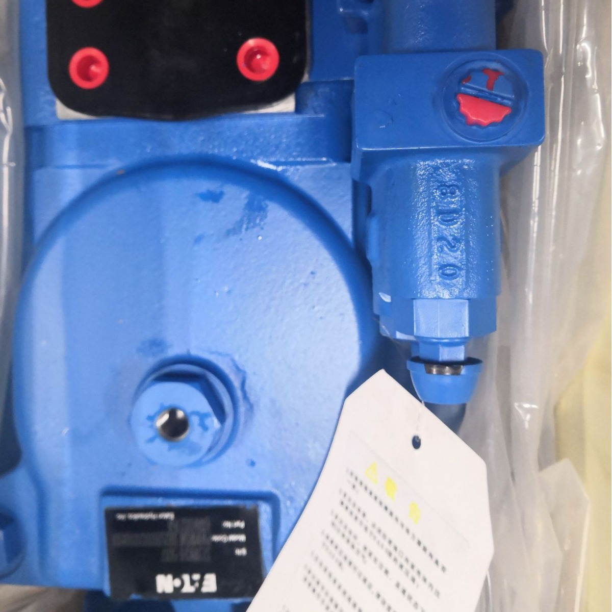 PVH141R13AF30B252000002001AB010A丹佛斯威格士柱塞泵