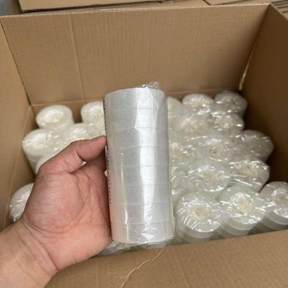 文具胶带18mm办公礼品包装韧性强长度足交货快透明黄绿密封