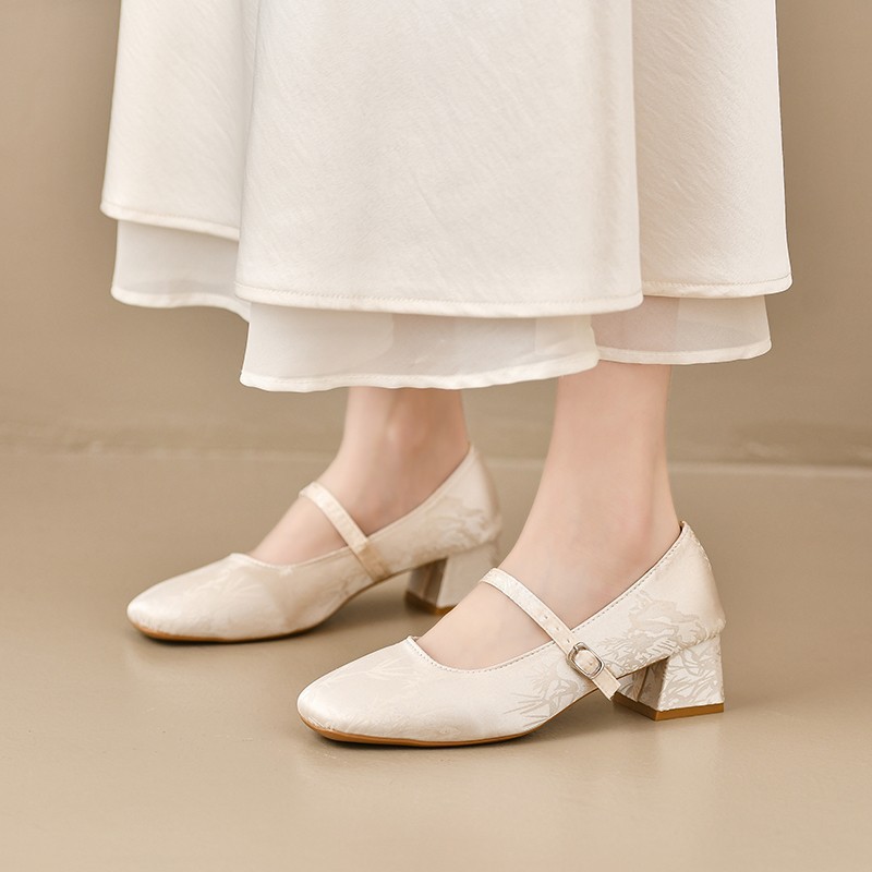 Zapatos de estilo chino suaves de estilo cuadrado, zapatos de estilo chino de 5 cm, falda de talón grueso, cheongsam, zapatos de talón alto para mujeres